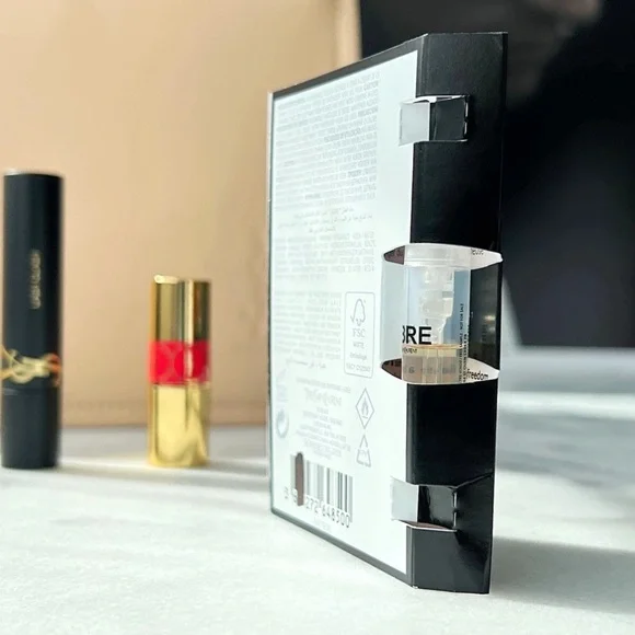 YSL Nude Pouch with Lipsticks and mascara - Picture 6 of 9